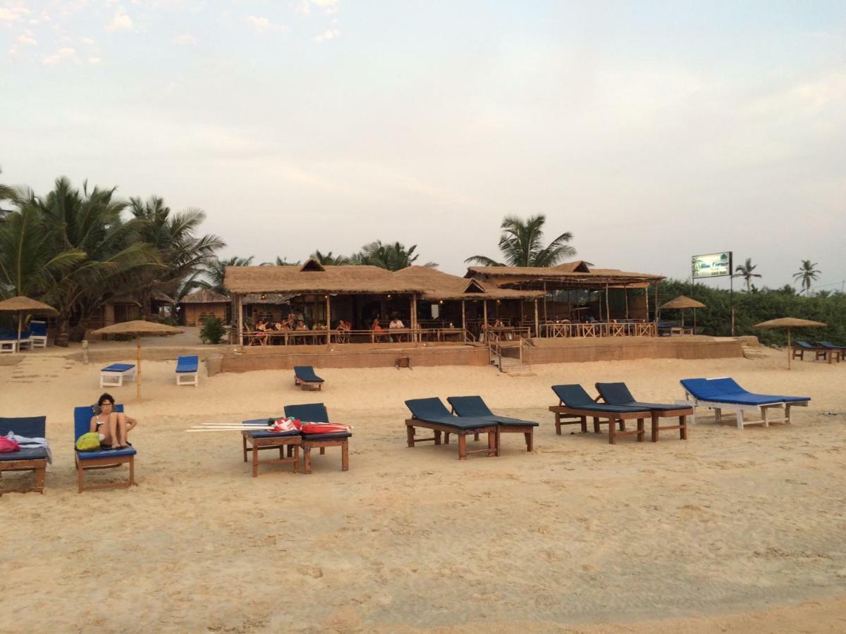 Blue Corner Beach Huts & Restaurant Бенаулім Екстер'єр фото